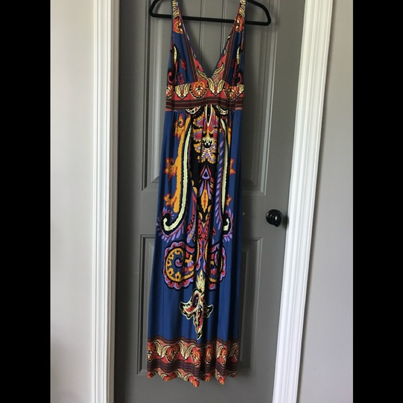 Angie Dresses & Skirts - Angie Maxi Dress L